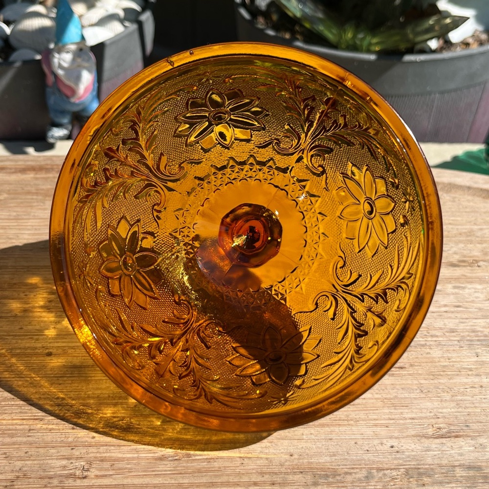 Vintage Tiara Sandwich Glass Butter Dish~Amber - Picture 6 of 6